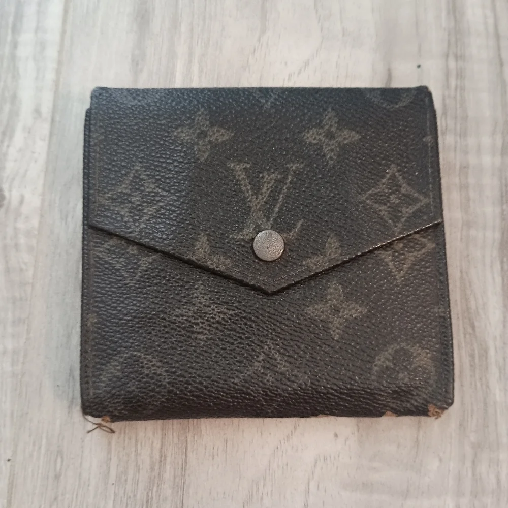 Louis-Vuitton Bifold Wallet Brown Authentic